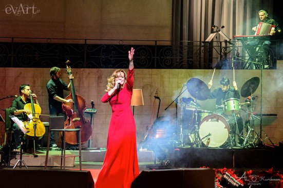 Νατάσσα Μποφίλιου, Θέμης Καραμουρατίδης & Γεράσιμος Ευαγγελάτος @ Βοτανικός Live Stage