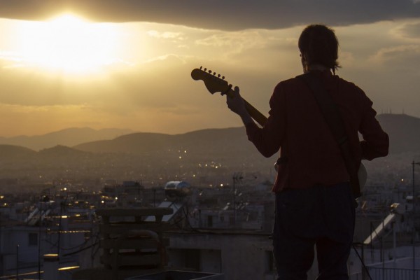 Εγχείρημα πουλιά για τη γειτονιά και τις ταράτσες στα Εξάρχεια