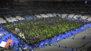 paris stade de france evacuation